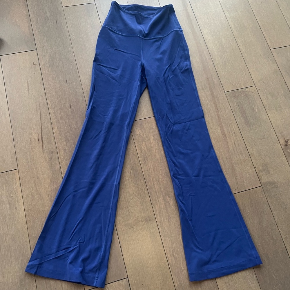 Lululemon Groove Super-High Rise Flared Pant Nulu Psychic Sz 4 Hemmed